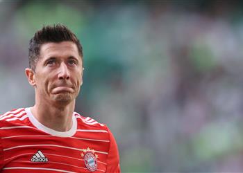 تقارير برشلونة قدم عرض ا جديد ا لضم ليفاندوفسكي من بايرن ميونخ