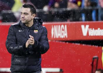 النصر السعودي ينتظر قرار تشافي بشأن لاعب برشلونة