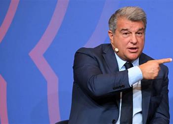 لابورتا يكشف عن جديد مفاوضات ليفاندوفسكي وي علن مصير دي يونج