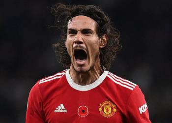 كافاني يتلقى عرض ا من الدوري السعودي