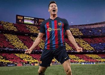 بعد حسم صفقة ليفاندوفسكي برشلونة يقرر التخلي عن م هاجمه