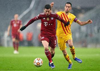 لاعب برشلونة يتنازل عن رقمه لـ ليفاندوفسكي