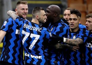 إنتر ميلان يرفض 50 مليون يورو من باريس سان جيرمان لبيع مدافعه