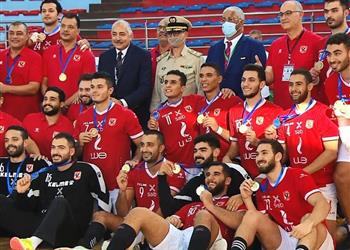 مصدر في الأهلي لـ بطولات السالمية الكويتي يطلب ضم ثنائي كرة اليد