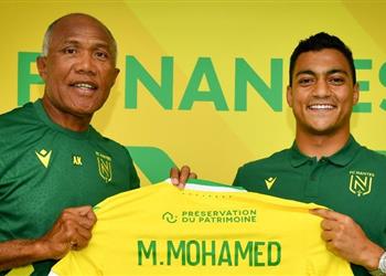 رسمي ا نانت الفرنسي ي علن تعاقده مع مصطفى محمد