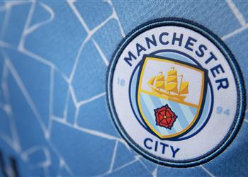 ذا أثلتيك مانشستر سيتي يدرس إعارة لاعبه بعد انهيال العروض