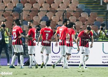 فيديو فيوتشر يسحق البنك الأهلي برباعية في الدوري المصري