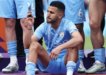 محرز يوجه تحذير ا قوي ا لـ ليفربول قبل موسم الدوري الإنجليزي