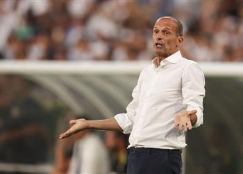 بعد بوجبا لاعب وسط يوفنتوس يغيب شهر ا عن الملاعب