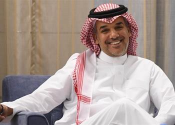 الشيخي عن تمسك رئيس الأهلي بمنصبه لو كان في النصر أو الهلال لن يستمر ساعة واحدة بعد الهبوط