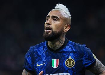 فيدال يقترب من مغادرة إنتر ميلان إلى الدوري البرازيلي