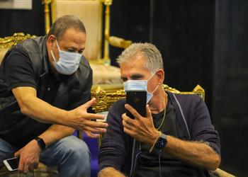 ضياء السيد كيروش كان يعلق دائم ا على أداء الحكام في مصر والدولار سبب رحيله