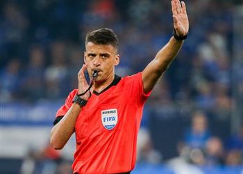 اتحاد الكرة ي علن طاقم تحكيم إسباني لإدارة مباراة غزل المحلة وفيوتشر في نهائي كأس الرابطة