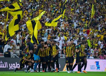 الاتحاد يحسم مصير أحمد حجازي ويفكر في لاعب الهلال السابق