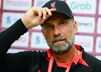 كلوب يشيد بشباب ليفربول بعد الهزيمة أمام ستراسبورج ويؤكد كثرة الإصابات لا تساعدنا