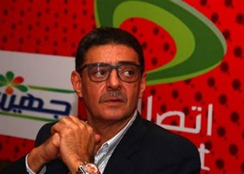 محمود طاهر أتابع ما يحدث في الأهلي وقد أعود للرياضة المصرية