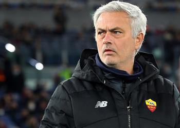 مورينيو يعرقل انتقال لاعب روما إلى توتنهام