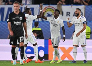 فيديو أول ألقاب الموسم ريال مدريد بطلا للسوبر الأوروبي للمرة الخامسة بثنائية أمام فرانكفورت
