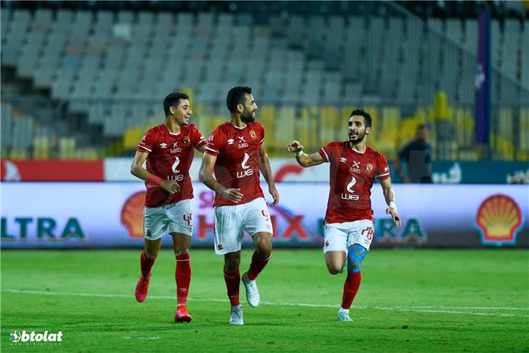 فيديو - حسام حسن يسجل هدف الأهلي الثاني أمام المصري