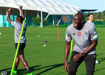 موعد والقنوات الناقلة لمباراة الهلال السعودي ونوتنجهام الإنجليزي اليوم ودي ا