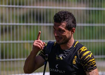 إعلامي سعودي ينتقد نونو سانتو لماذا يأخذ حجازي دور طارق حامد