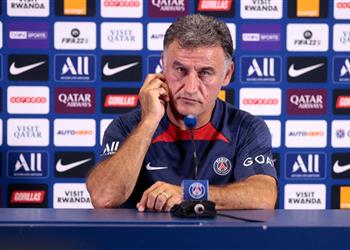 مدرب باريس سان جيرمان يراوغ بشأن اهتمامهم بضم راشفورد وثنائي الدوري الإيطالي