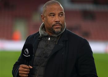 جون بارنز ينصح ليفربول ببيع لاعبه علينا استبداله وقادرون على العمل بدونه