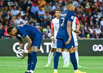 لنزع فتيل الأزمة اجتماع رباعي في باريس سان جيرمان لحل مشكلة مبابي ونيمار