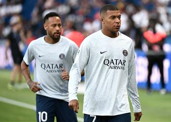 بعد كامبوس راموس يتدخل لتهدئة الأجواء بين مبابي ونيمار في باريس سان جيرمان