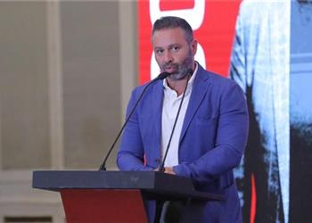 حازم إمام يعتذر عن تصريحاته ضد أبو جبل ويرد على المقارنة بموقف رمضان صبحي مع الأهلي