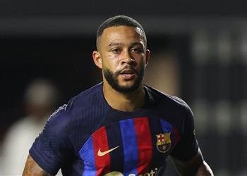 برشلونة يوقف عملية رحيل ديباي إلى يوفنتوس ويحدد شرط ا لبيعه