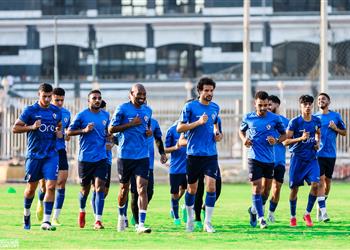 مران الزمالك فيريرا يجتمع بمعاونيه ويطمئن على الونش