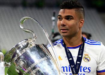 مفاوضات متقدمة بين مانشستر يونايتد وريال مدريد وكاسيميرو يستعد لاتخاذ قراره النهائي