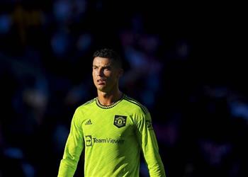 بوروسيا دورتموند يحسم موقفه من ضم كريستيانو رونالدو