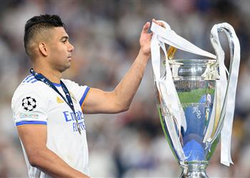 رسمي ا مانشستر يونايتد يعلن ضم كاسيميرو من ريال مدريد