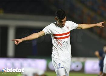 حيرة في اتحاد جدة بين بن شرقي ولاعب ليدز يونايتد