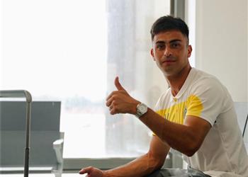 وصول غريب يدفع النصر لتحديد مصير بيتي مارتينيز