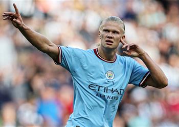 جوارديولا ي لمح لموقف هالاند من مباراة مانشستر سيتي وبرشلونة