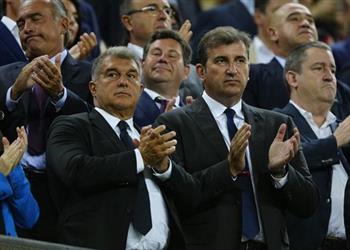 رئيس برشلونة يعلق على إمكانية مواجهة مانشستر سيتي بدوري الأبطال ومفاوضات برناردو سيلفا