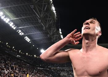 فيديو يوفنتوس يعلن وصول ميليك لإجراء الفحوصات الطبية