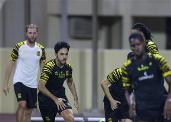 تشكيل اتحاد جدة أمام العدالة في دوري روشن حجازي وطارق حامد أساسيان