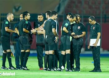 ناصر عباس يوضح مدى صحة إلغاء هدف الأهلي أمام فاركو