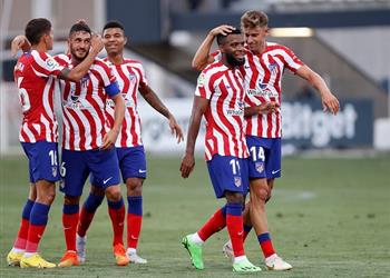 لاعب ريال مدريد السابق أتلتيكو ي علن رسمي ا رابع صفقاته الصيفية