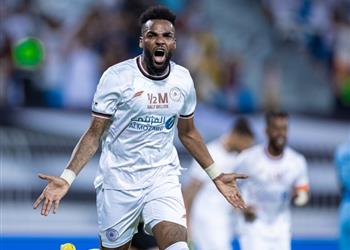 فيديو آرون بوبيندزا يتألق في مشاركته الأولى مع الشباب بالدوري السعودي