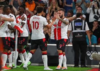 لاعب ساوثهامبتون بعد تسجيله هدف الفوز أمام تشيلسي ليلة لا ت نسى