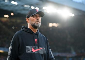 كلوب يلمح إلى صفقة ريال مدريد أردنا لاعب ا لكنه فض ل فريق ا آخر