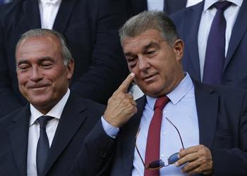 برشلونة ينتظر صفقة ليستر سيتي الم حتملة لإنعاش خزائنه