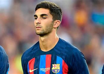 فيران توريس محمد صلاح أفضل جناح في العالم