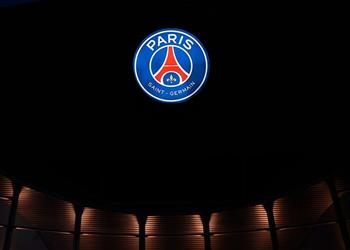 الصفقة السابعة باريس سان جيرمان يقترب من ضم جناح فالنسيا