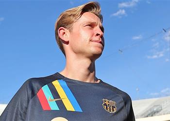 تشيلسي يقدم عرض ا كبير ا لـ برشلونة من أجل دي يونج ومحاولات بإقناع الهولندي